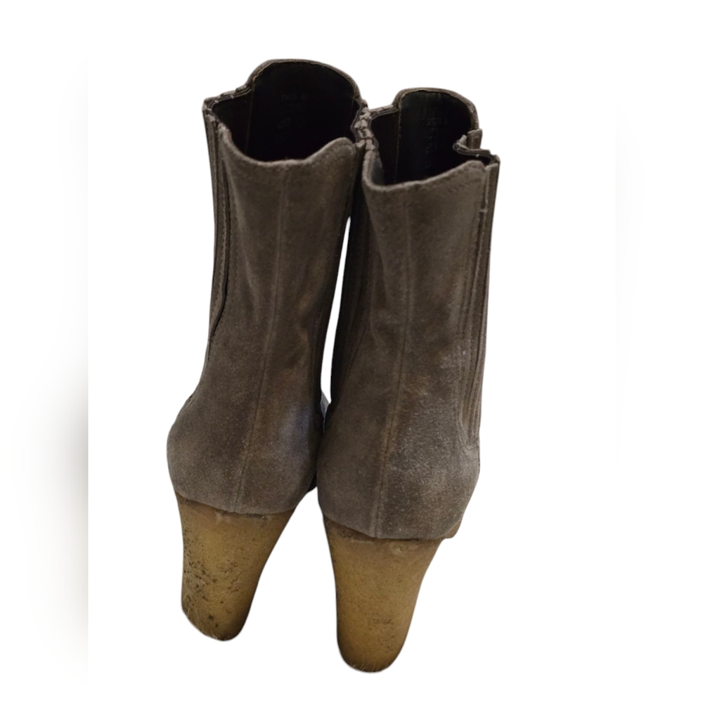 PRADA Suede Chelsea Boots Size 40 (9) - Picture 11 of 16